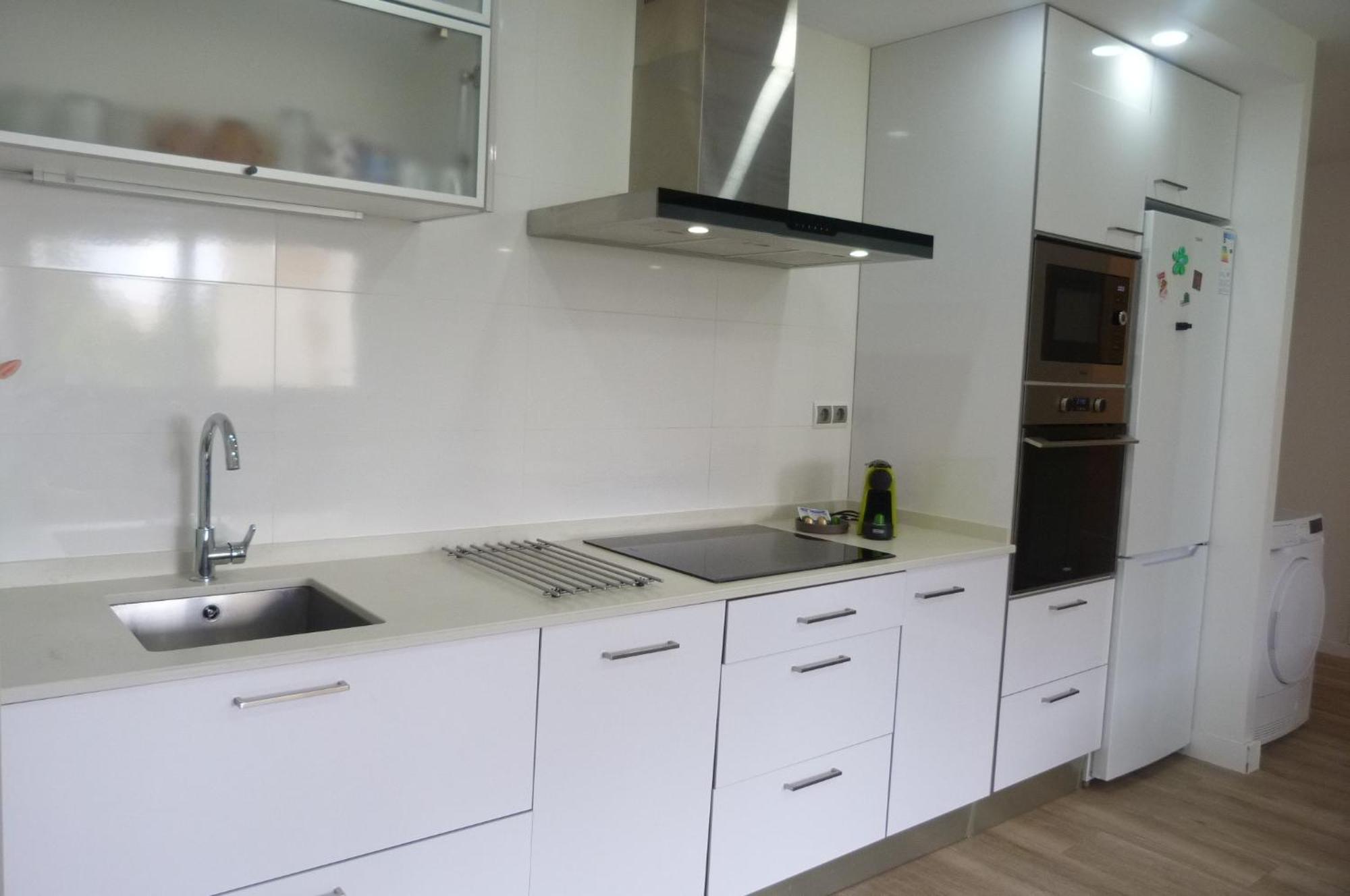 Delux Apartament Салоу Экстерьер фото